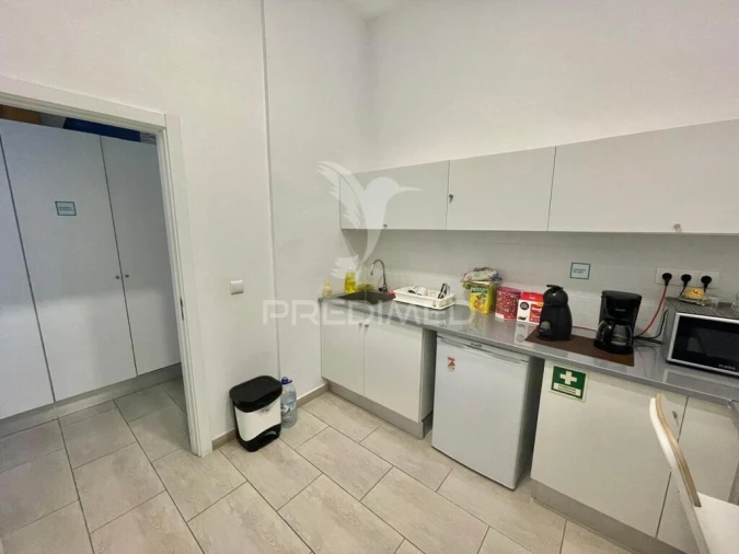 Loja para Venda em Carregado e Cadafais Foto 15