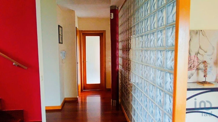 Moradia T4 para Venda em Loivo Foto 12