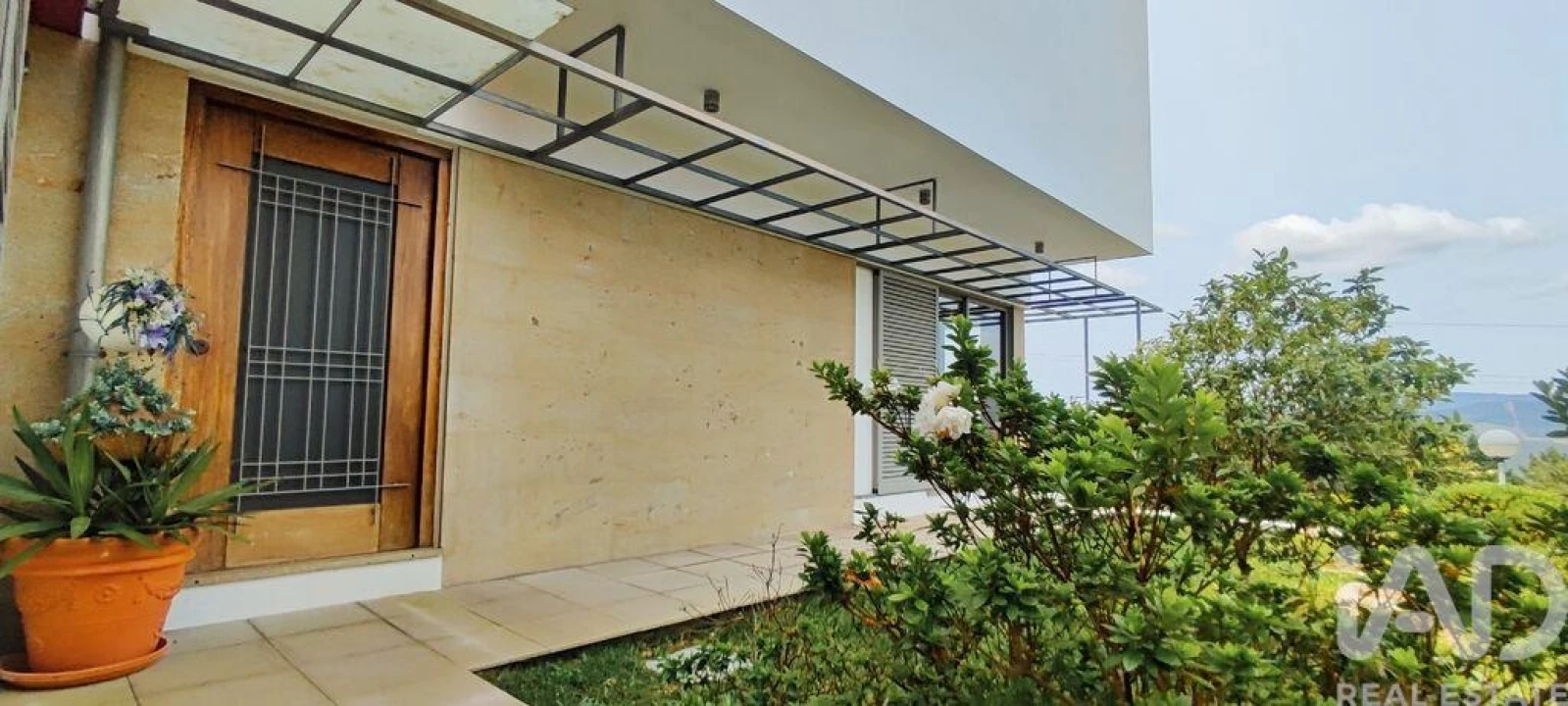 Moradia T4 para Venda em Loivo Foto 17