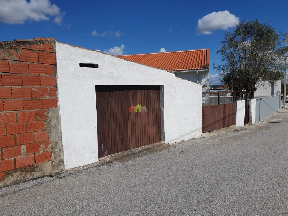 Moradia T2 para Venda em Gafanhoeira (São Pedro) e Sabugueiro Foto 12