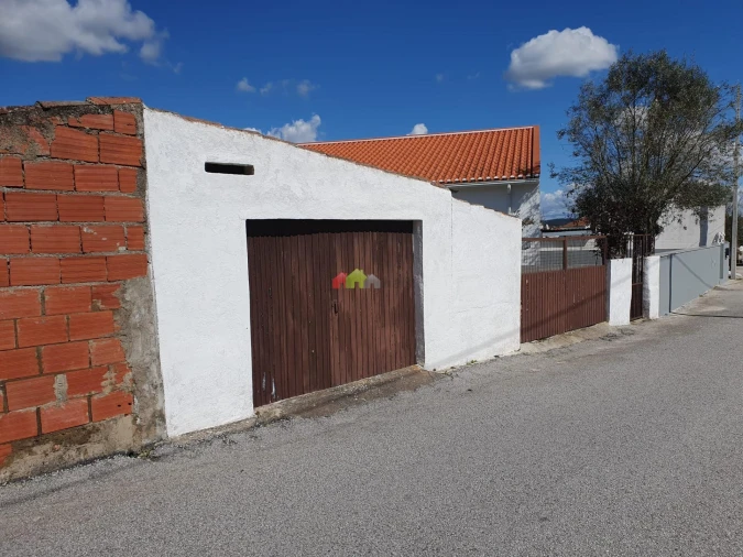 Moradia T2 para Venda em Gafanhoeira (São Pedro) e Sabugueiro Foto 12