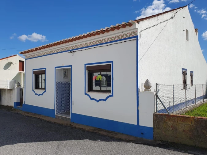 Moradia T2 para Venda em Gafanhoeira (São Pedro) e Sabugueiro Foto 3