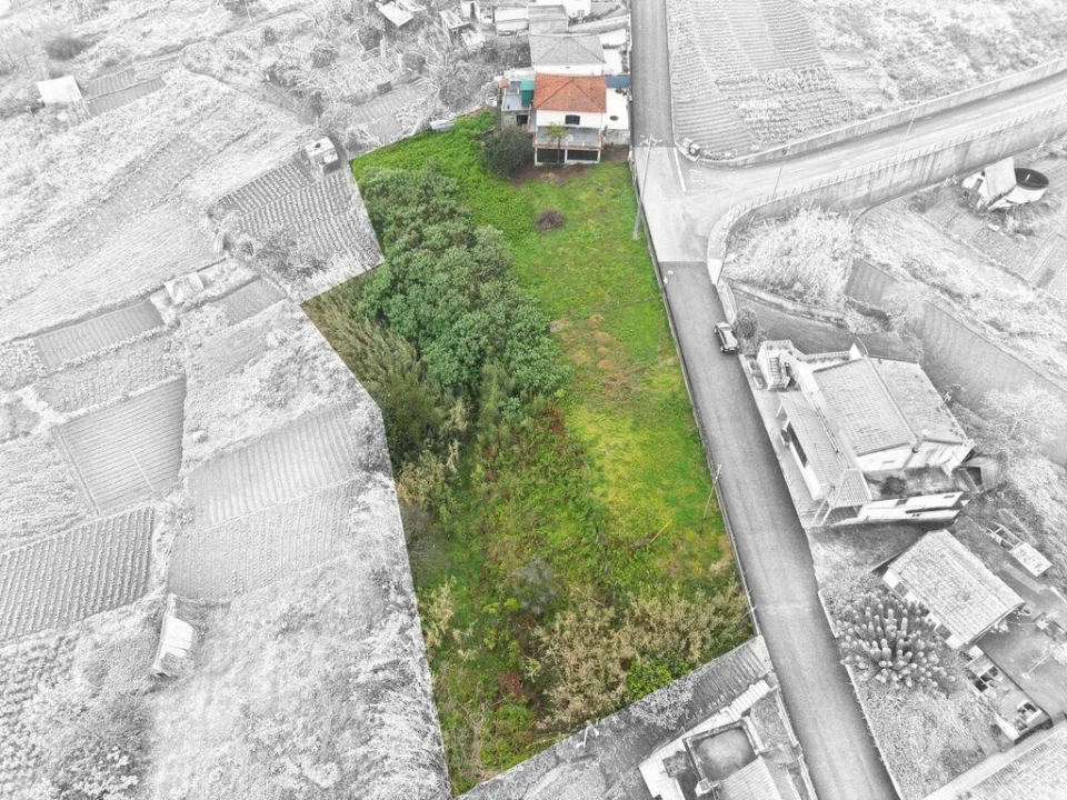 Moradia T2 para Venda em Santana Foto 29