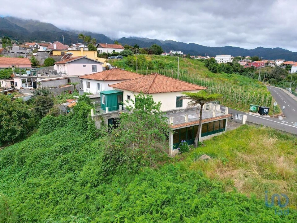 Moradia T2 para Venda em Santana Foto 12