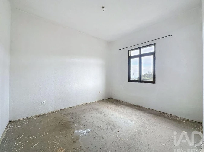 Moradia T2 para Venda em Santana Foto 18