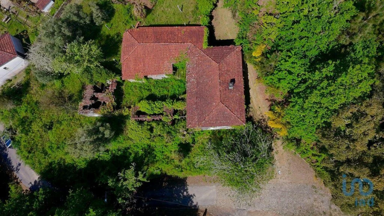 Moradia T4 para Venda em Covas Foto 3