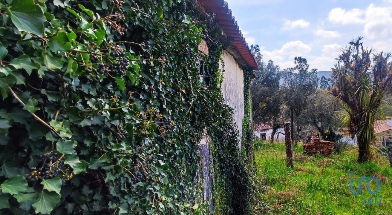 Moradia T4 para Venda em Covas Foto 10