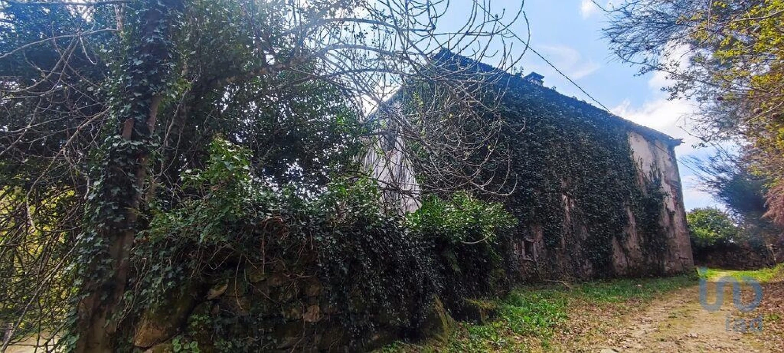 Moradia T4 para Venda em Covas Foto 4