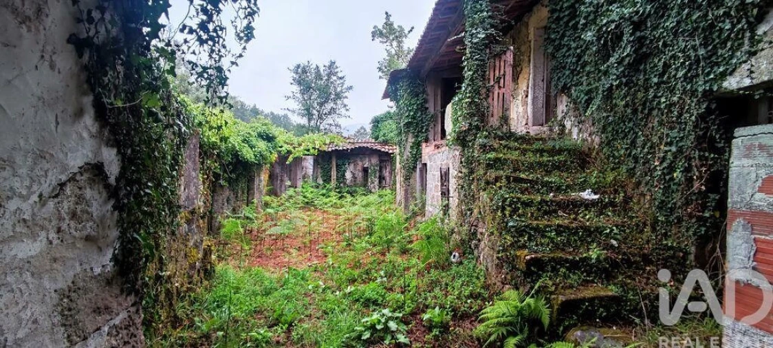 Moradia T4 para Venda em Covas Foto 16