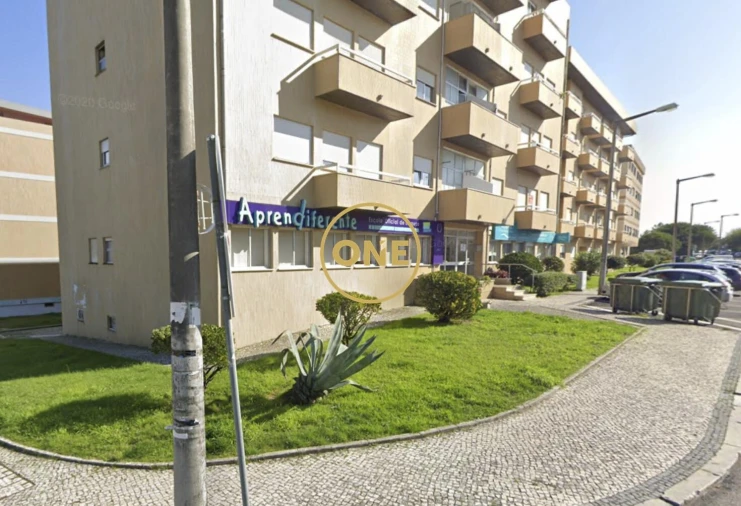 Loja para Venda em Tavarede Foto 2