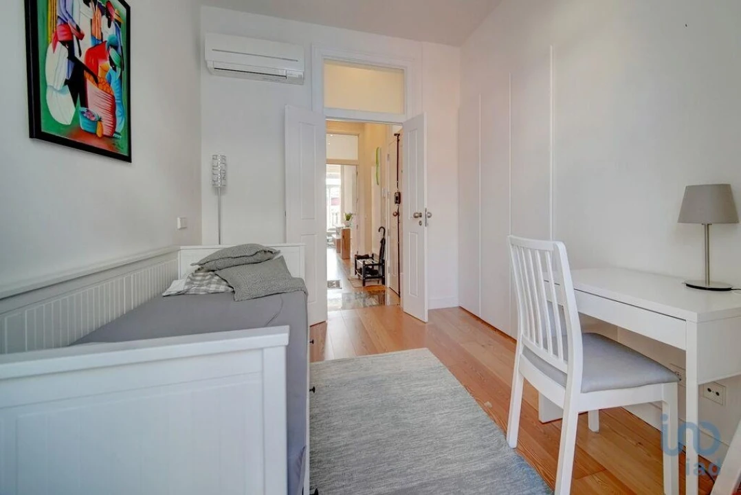 Apartamento T2 para Venda em Santa Maria Maior Foto 12