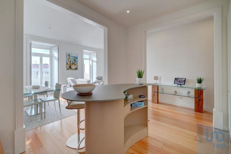 Apartamento T2 para Venda em Santa Maria Maior Foto 8