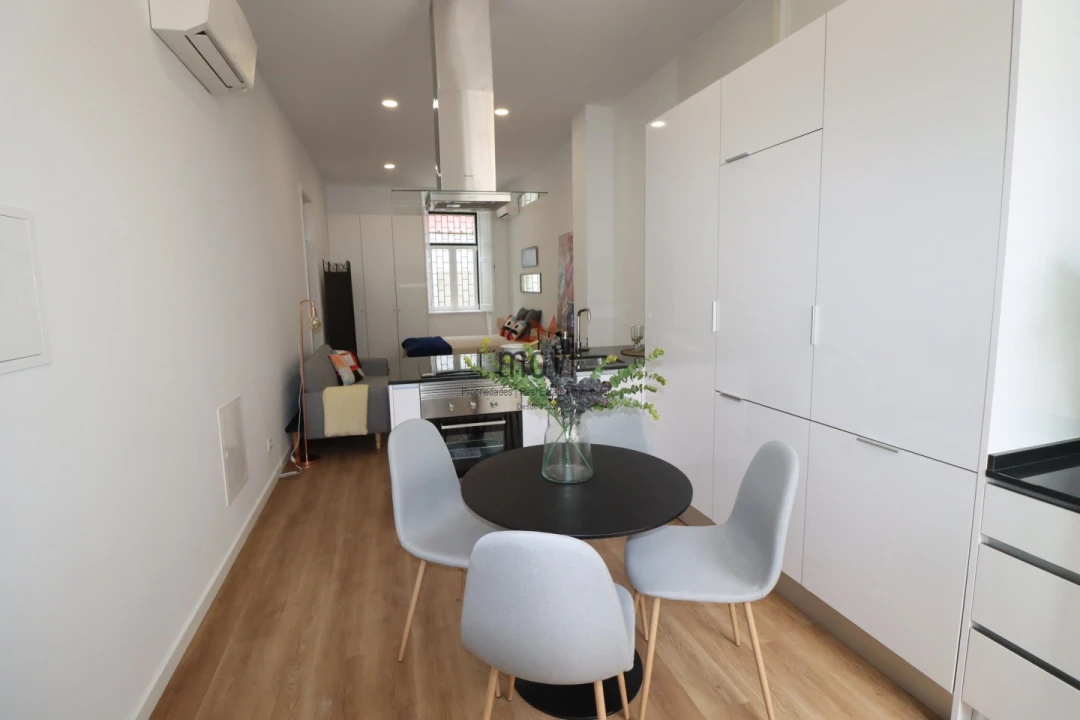 Apartamento T2 para Venda em São Vicente Foto 2