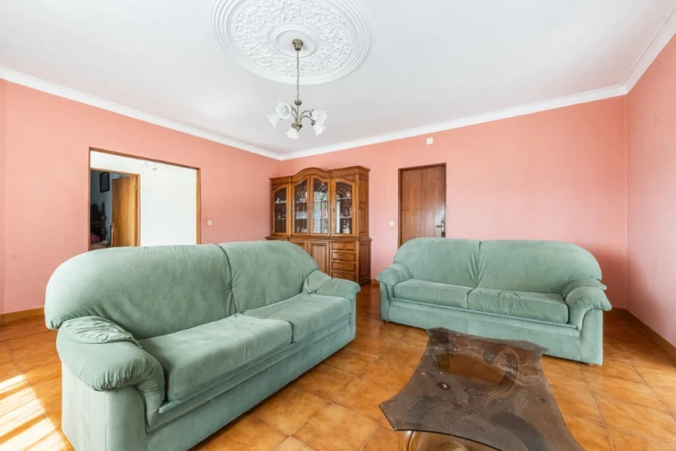 Moradia T3 para Venda em Bouro (Santa Marta) Foto 11