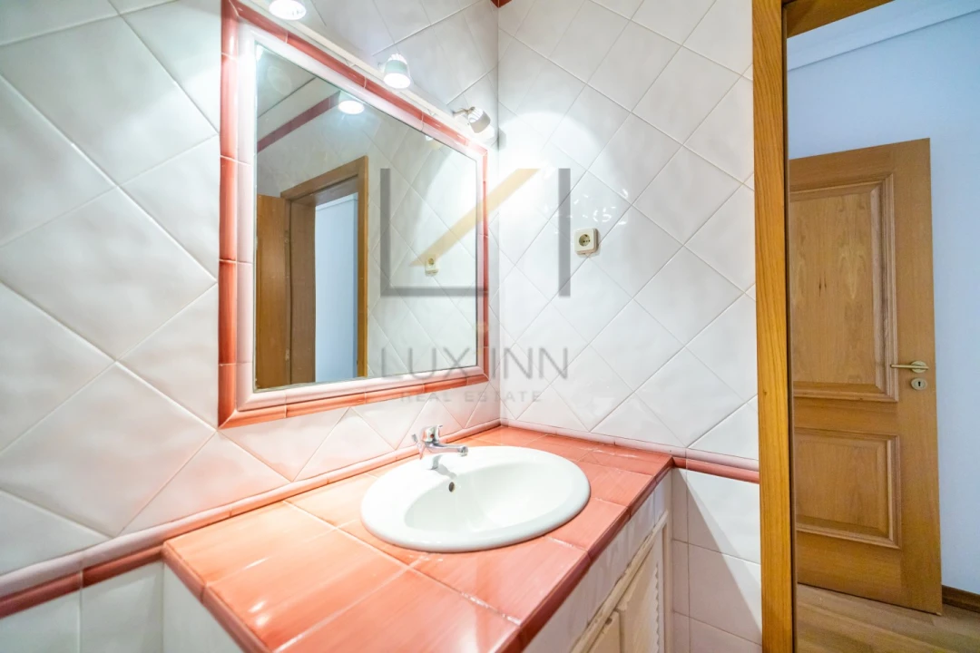 Apartamento T3 para Venda em Cascais e Estoril Foto 19