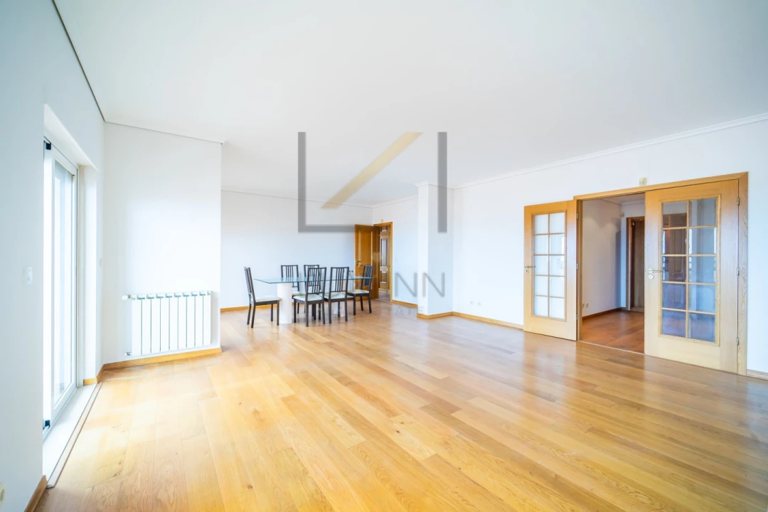 Apartamento T3 para Venda em Cascais e Estoril Foto 30