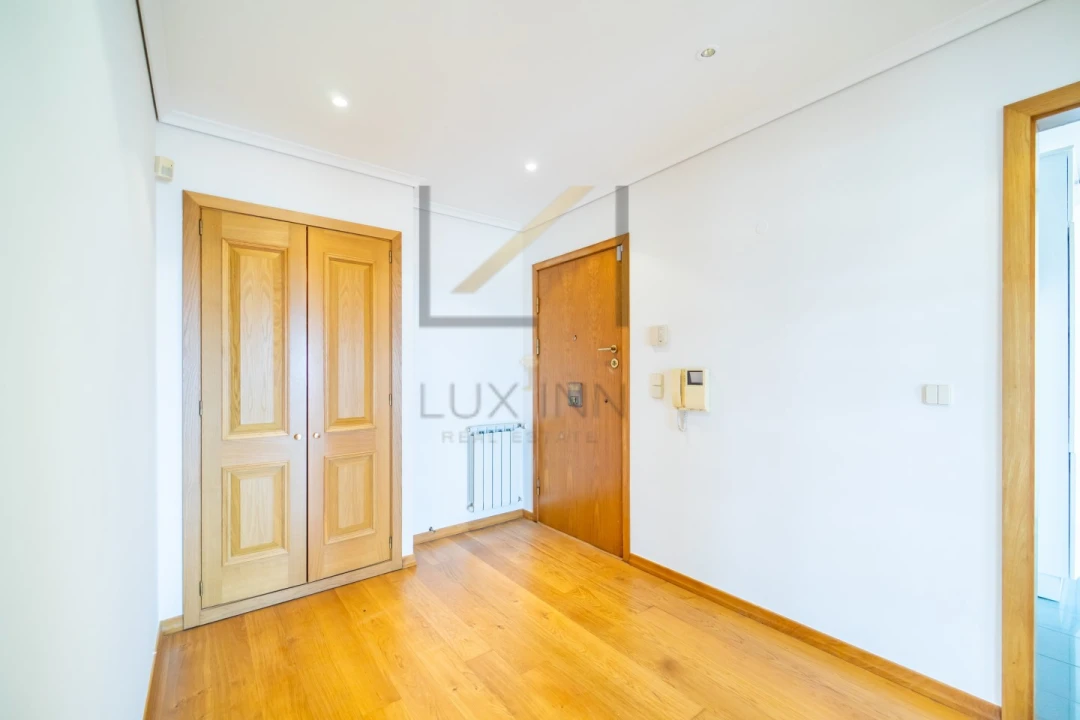 Apartamento T3 para Venda em Cascais e Estoril Foto 32