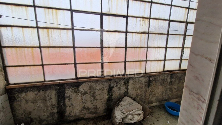 Apartamento T2 para Venda em Vila Franca de Xira Foto 8