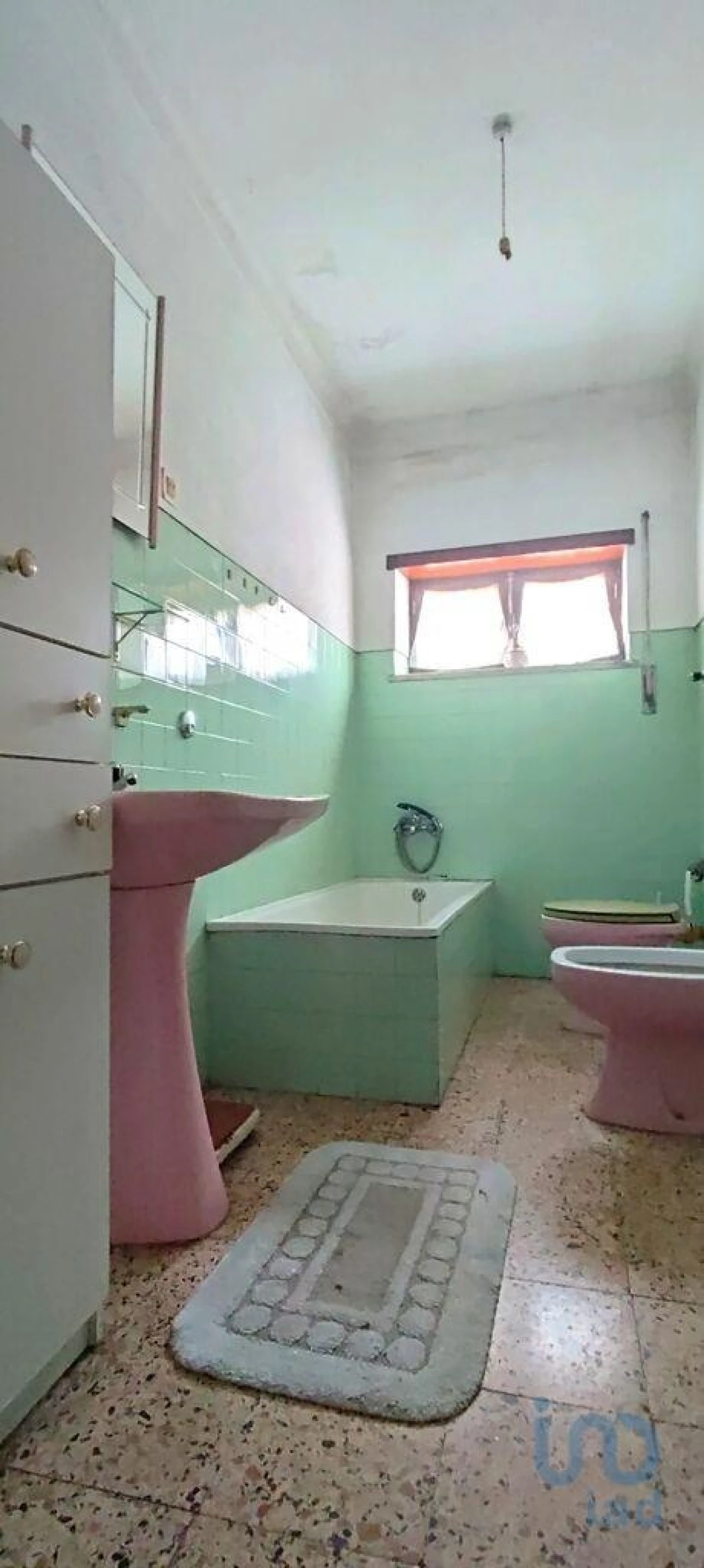 Moradia T4 para Venda em Covas e Vila Nova de Oliveirinha Foto 12