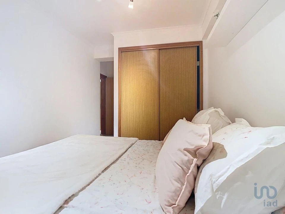 Apartamento T3 para Venda em Estômbar e Parchal Foto 7