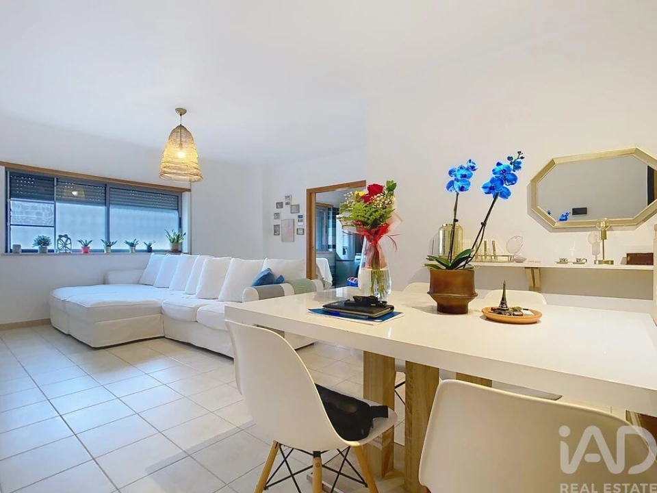 Apartamento T3 para Venda em Estômbar e Parchal Foto 17