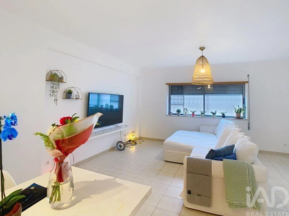 Apartamento T3 para Venda em Estômbar e Parchal Foto 22