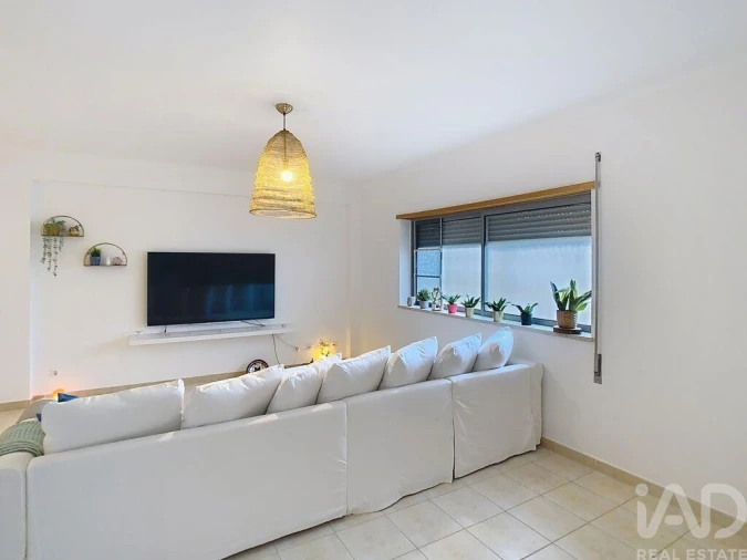 Apartamento T3 para Venda em Estômbar e Parchal Foto 23