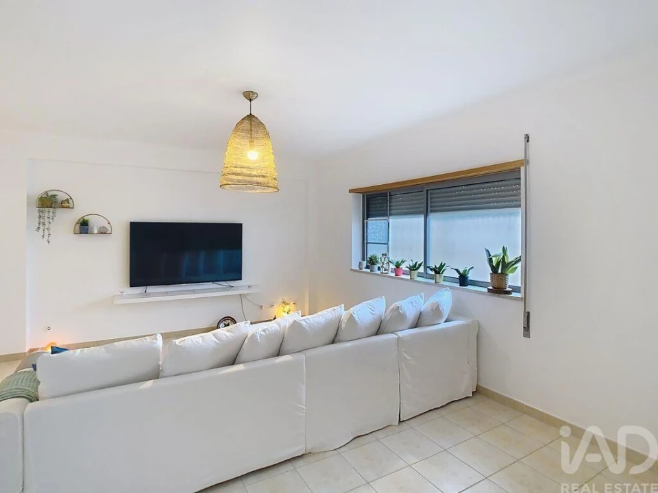 Apartamento T3 para Venda em Estômbar e Parchal Foto 23