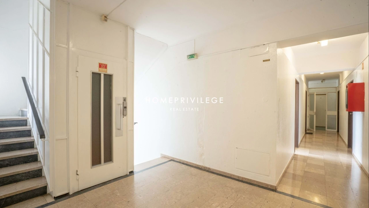 Negócio para Arrendamento em Cedofeita, Santo Ildefonso, Sé, Miragaia, São Nicolau e Vitória Foto 12