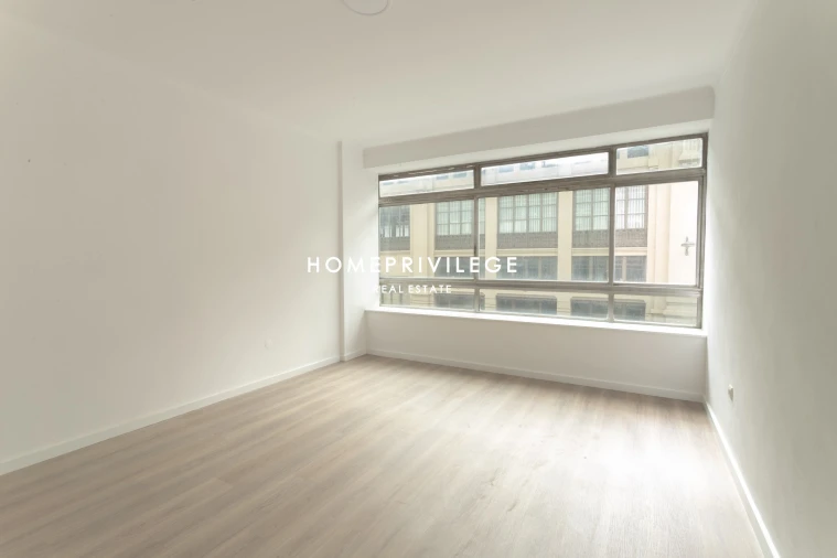 Negócio para Arrendamento em Cedofeita, Santo Ildefonso, Sé, Miragaia, São Nicolau e Vitória Foto 4