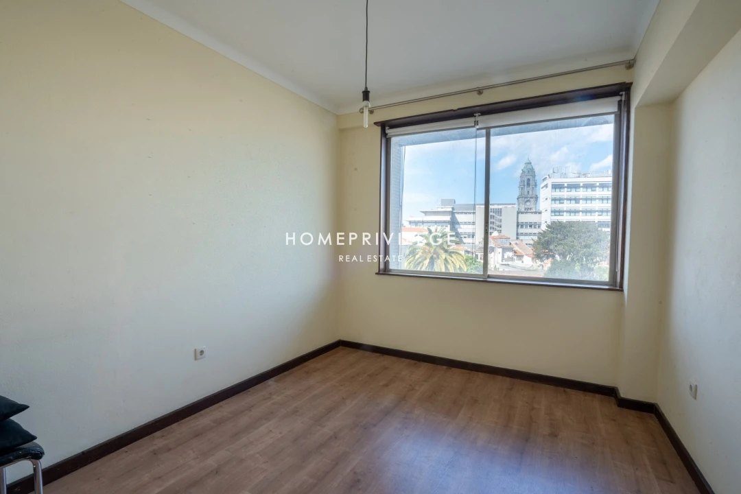 Negócio para Arrendamento em Cedofeita, Santo Ildefonso, Sé, Miragaia, São Nicolau e Vitória Foto 16