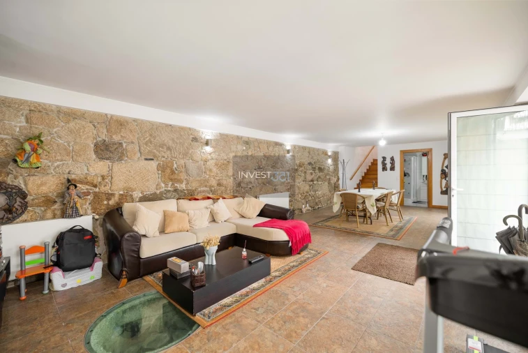 Moradia T6 para Venda em Vila Nova de Cerveira e Lovelhe Foto 6