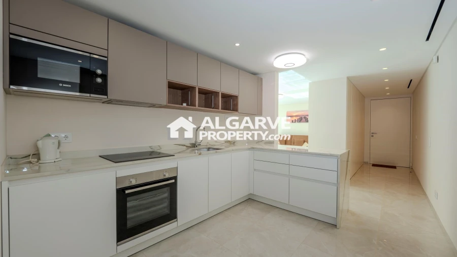 Moradia T5 para Venda em Quarteira Foto 22