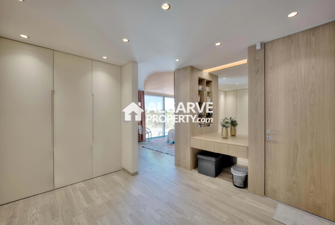 Moradia T5 para Venda em Quarteira Foto 73