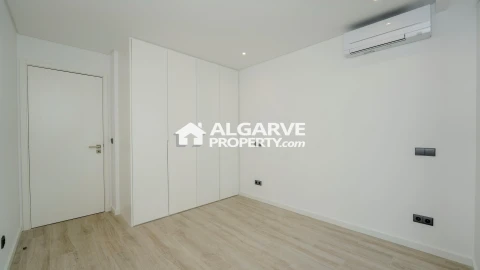 Apartamento T2 para Venda em Quarteira