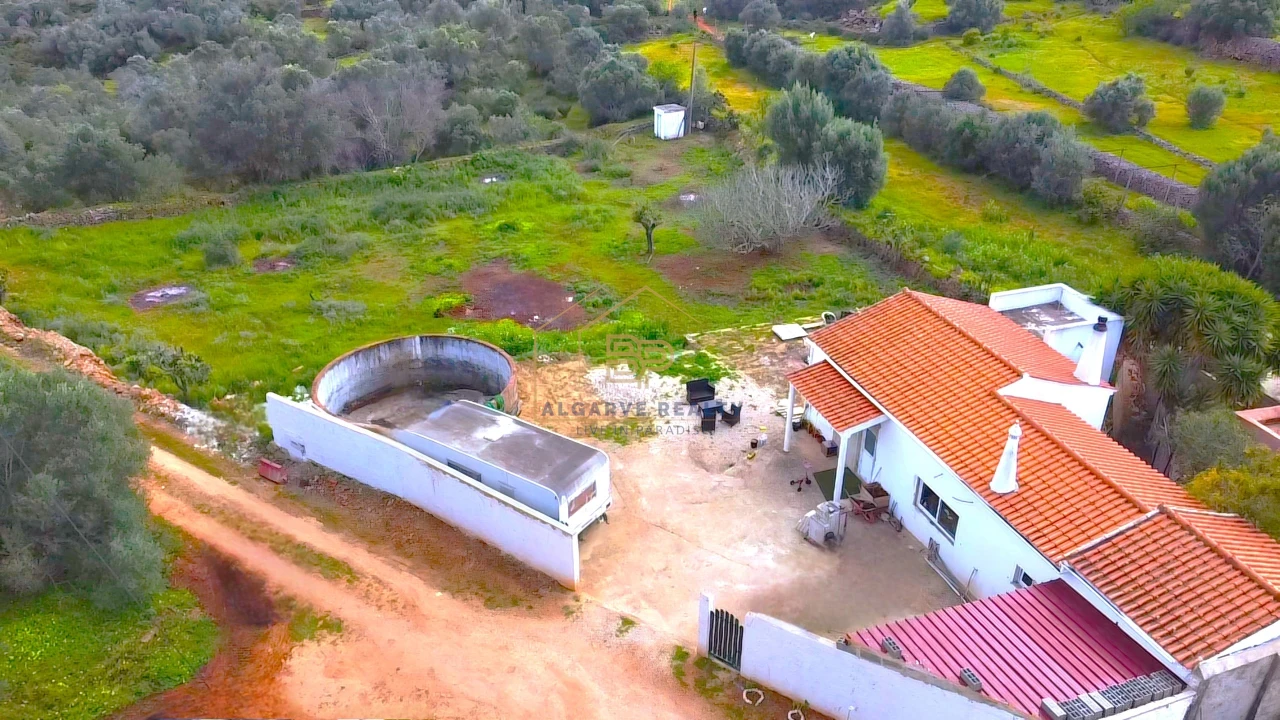 Negócio para Venda em São Silvestre Foto 3