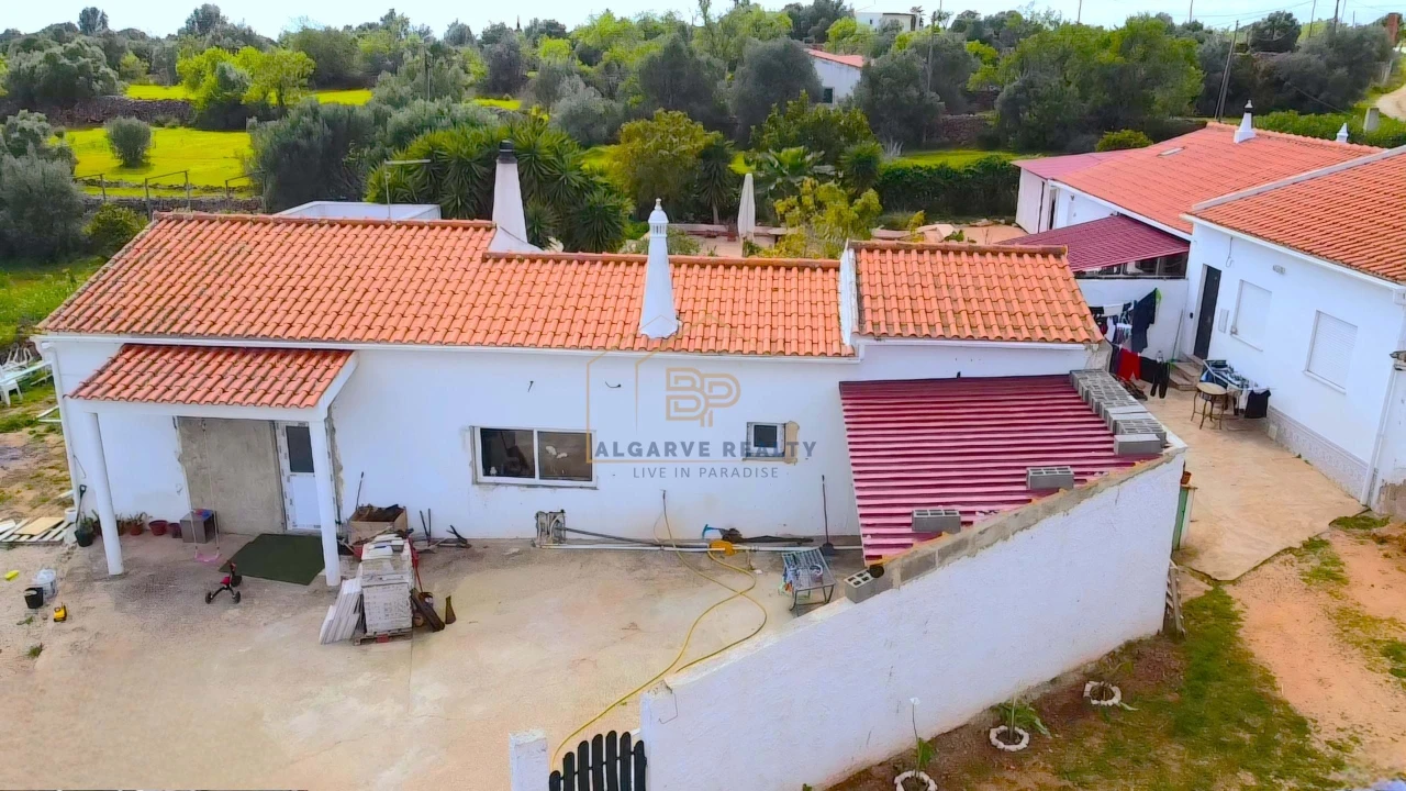 Negócio para Venda em São Silvestre Foto 1