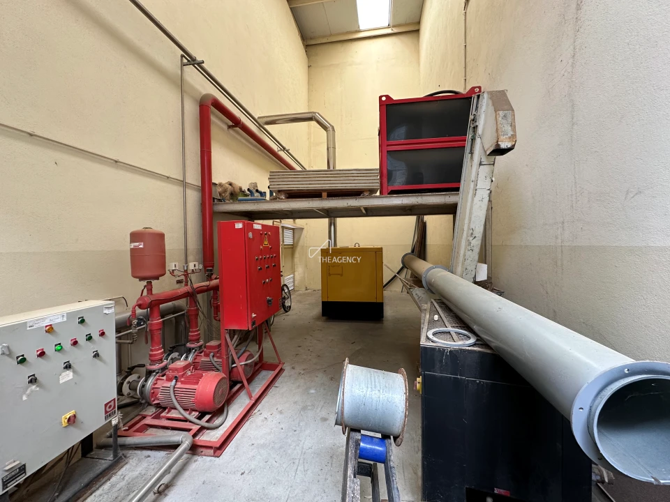 Armazém para Venda em Gavião e Atalaia Foto 17