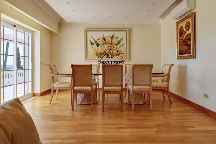 Moradia T5 para Venda em Olhão Foto 12