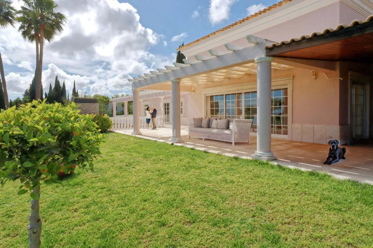 Moradia T5 para Venda em Olhão Foto 5