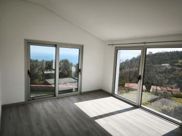 Moradia T3 para Venda em Prazeres