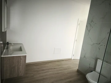 Moradia T3 para Venda em Prazeres