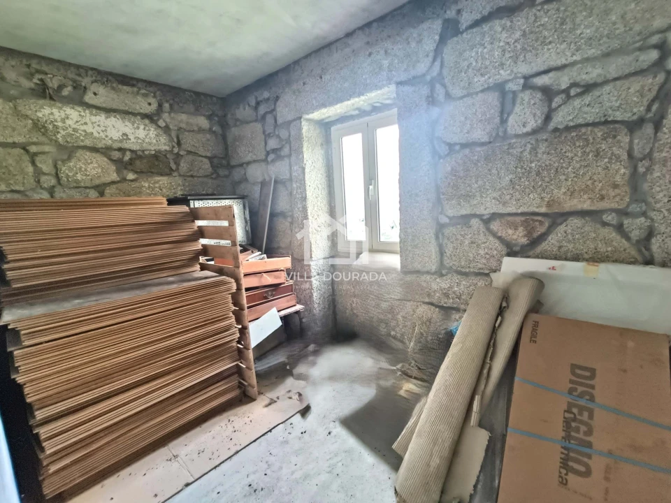 Moradia T5 para Venda em Alcofra Foto 11