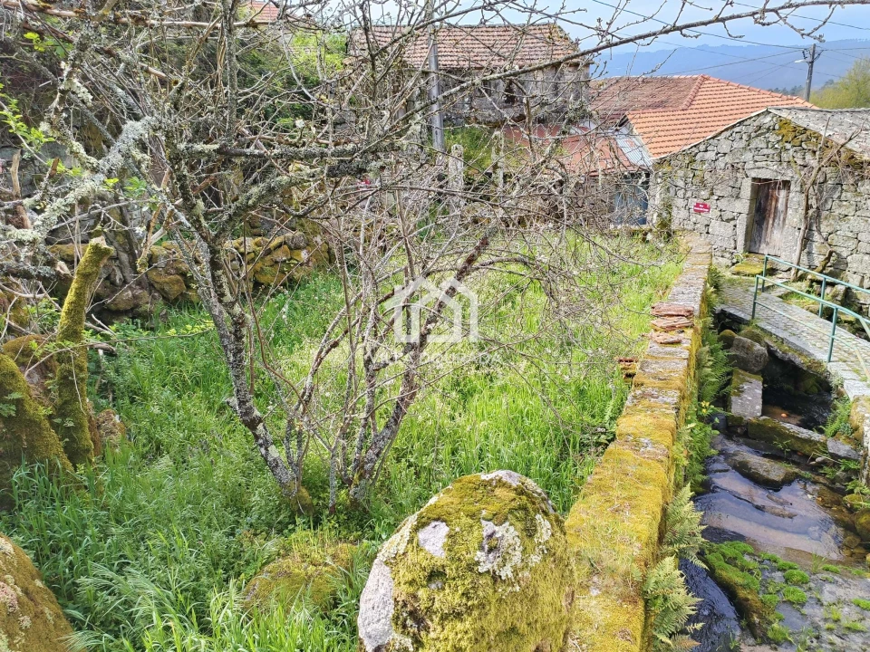 Moradia T5 para Venda em Alcofra Foto 27