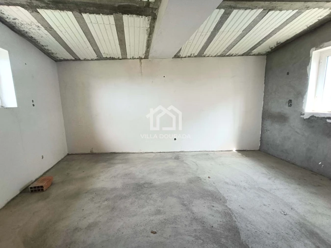 Moradia T5 para Venda em Alcofra Foto 4