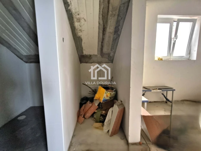 Moradia T5 para Venda em Alcofra Foto 20