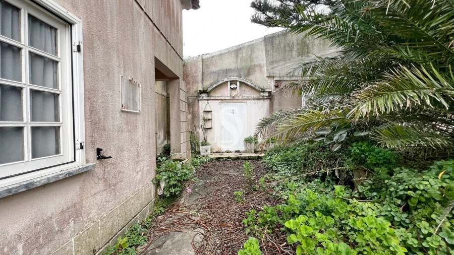 Moradia T3 para Venda em Atouguia da Baleia Foto 6