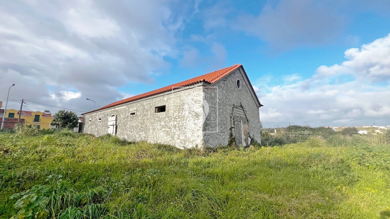Armazém para Venda em Atouguia da Baleia Foto 4