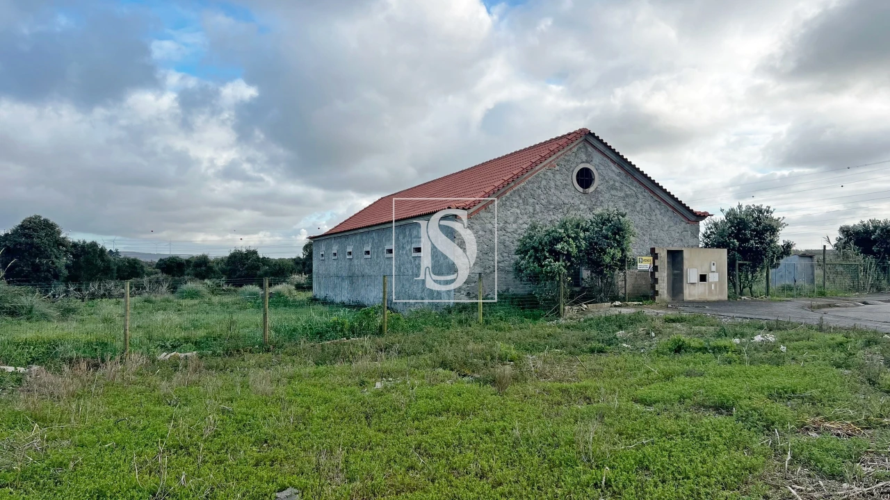 Armazém para Venda em Atouguia da Baleia Foto 2