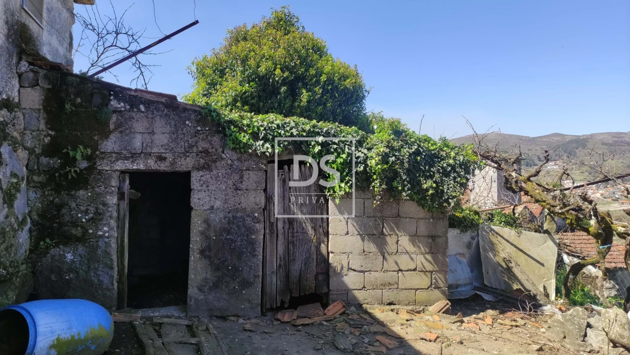 Moradia para Venda em Campelo e Ovil Foto 11